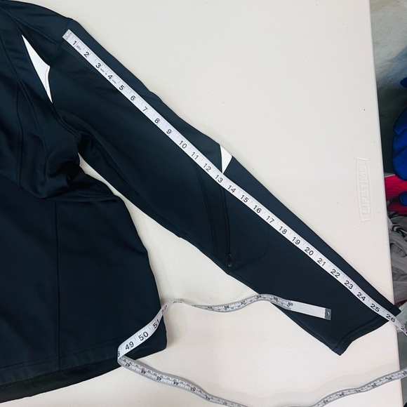 Brooks Women’s 1/2 Zip Black Running Shirt Size M - Picture 5 of 9